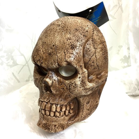 CESAR' Vintage Collectible Halloween Ancient Skull Mask NWT NOS - Picture 1 of 10